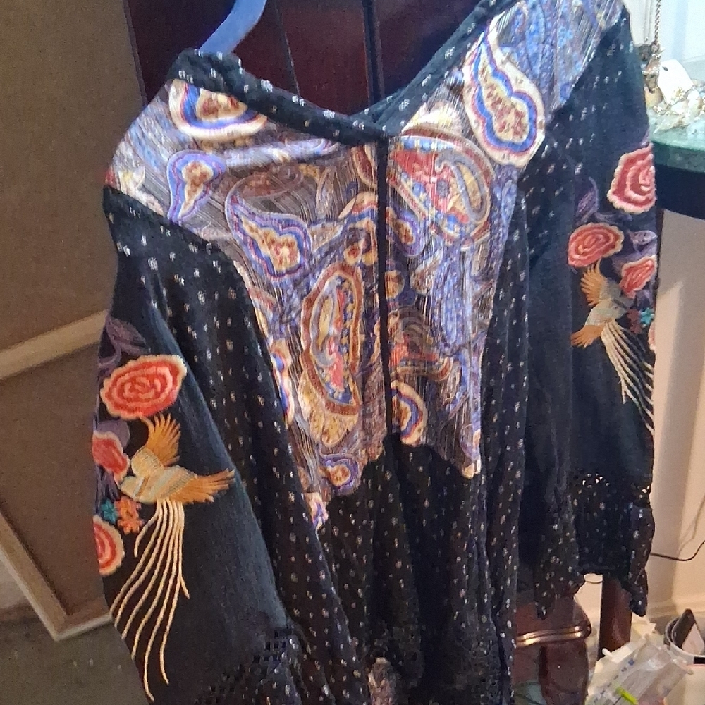 Elegant Black Paisley Blouse